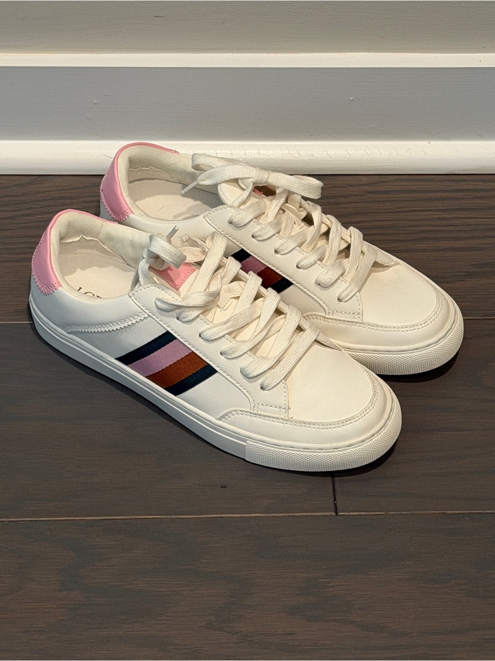 J Crew White Low-Top Sneakers size 8